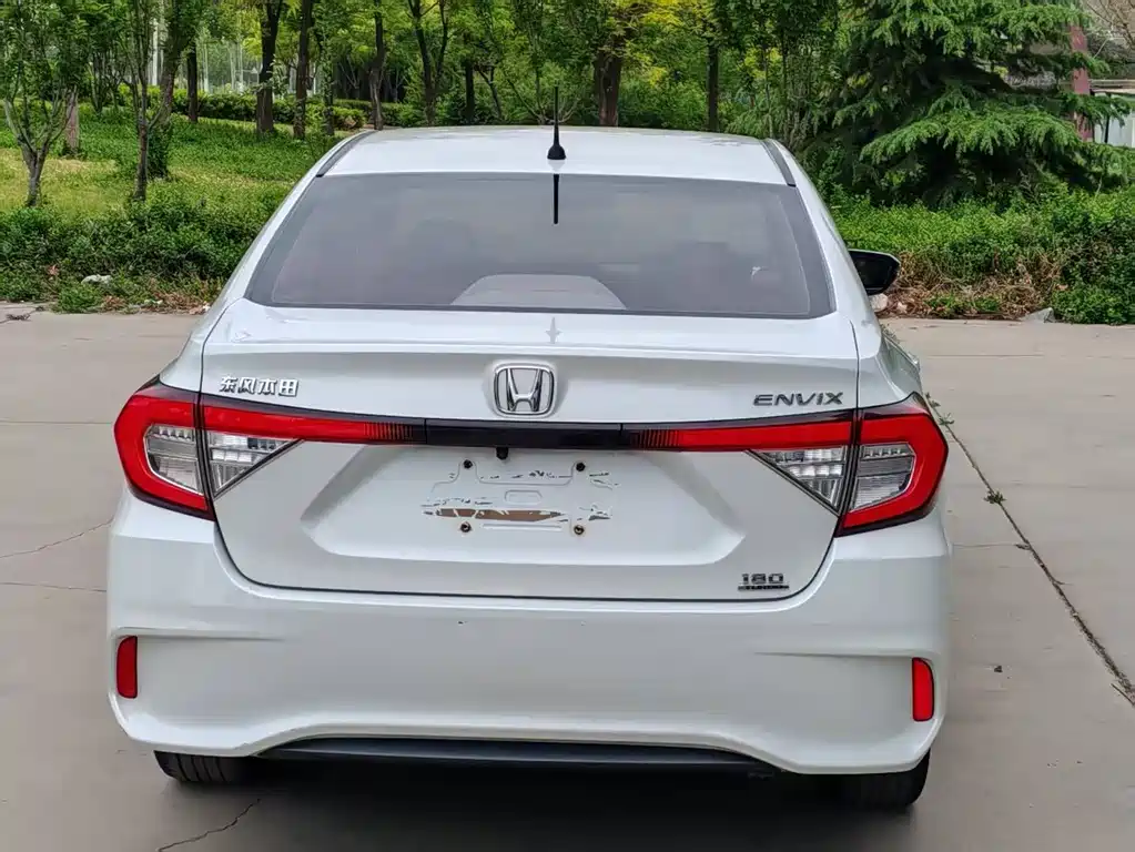Honda Envix 2022 — фото 5