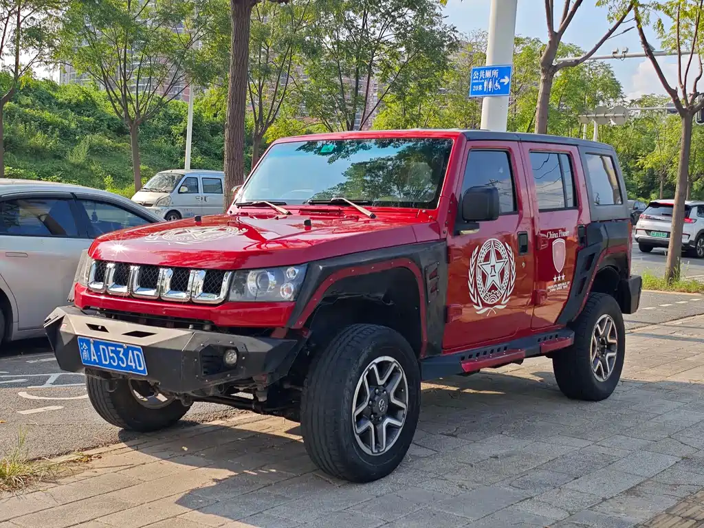 BAIC BJ40 2017 — фото 1