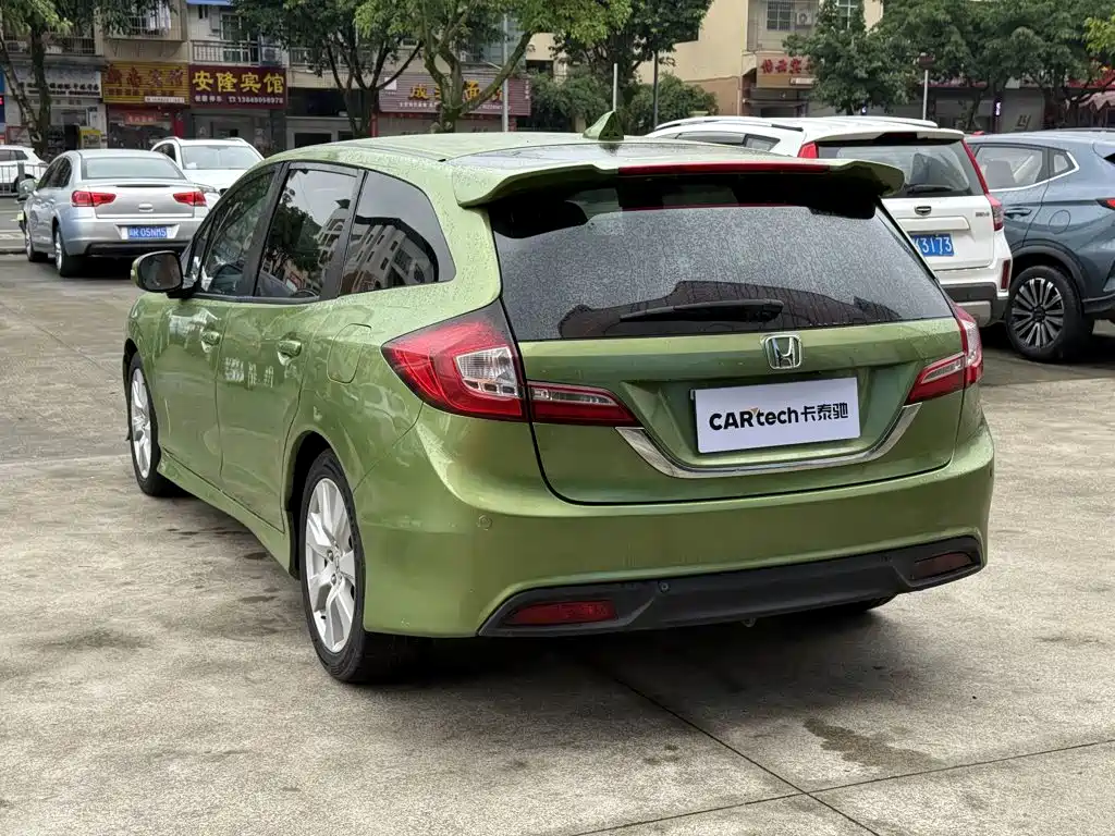Honda Jade 2014 — фото 12