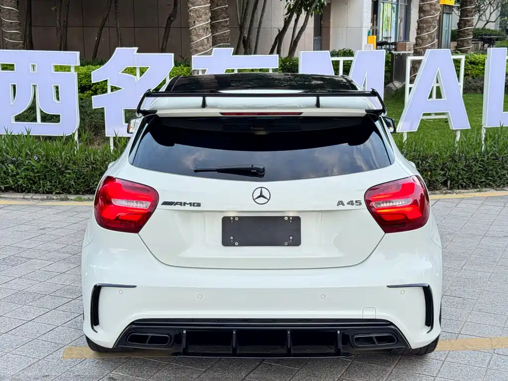 Mercedes-Benz A-Class AMG 2016 — фото 5