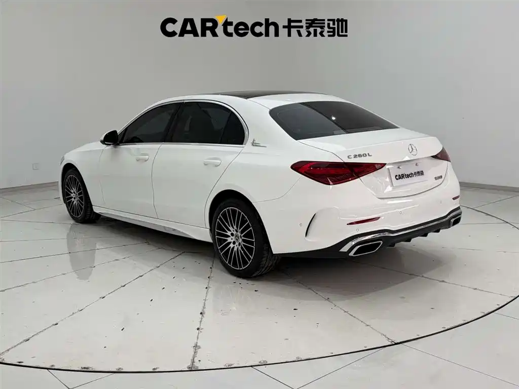 Mercedes-Benz C-Class 2024