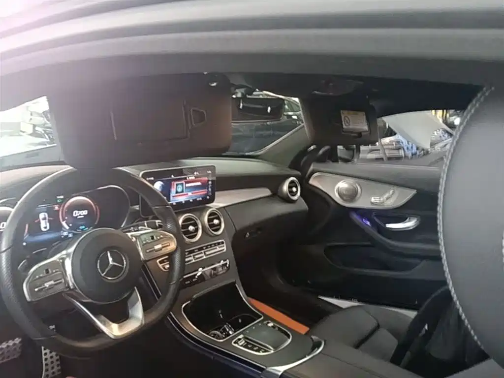 Mercedes-Benz C-Class 2020 — фото 18