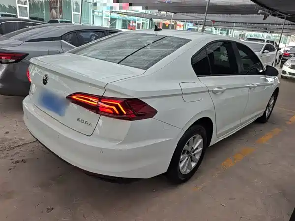 Volkswagen Bora 2021