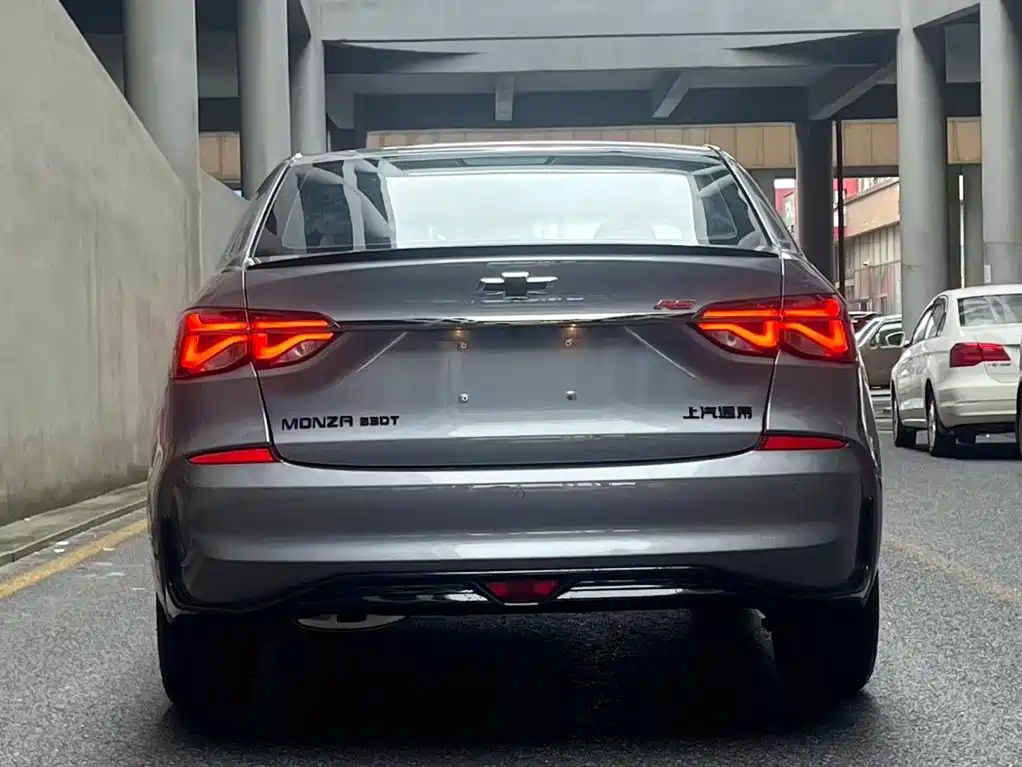 Chevrolet Cruze 2021
