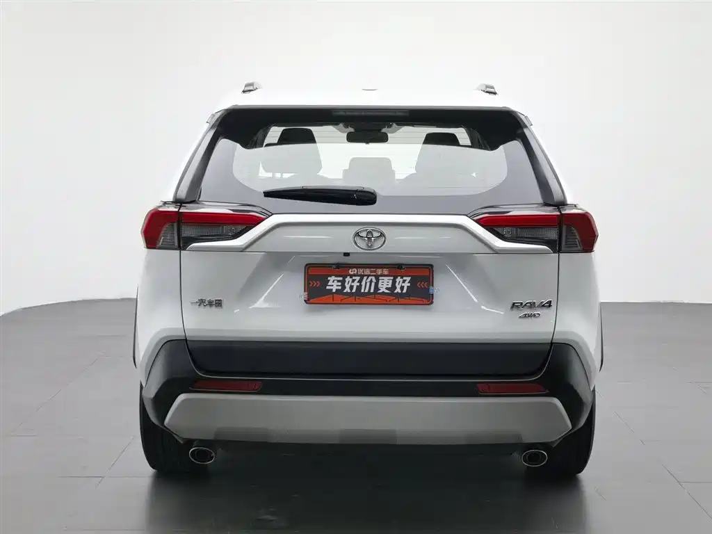Toyota RAV4 2021