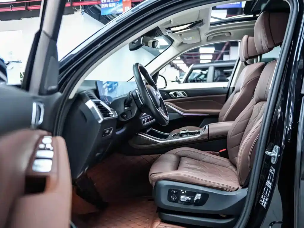 BMW X7 2023 — фото 10