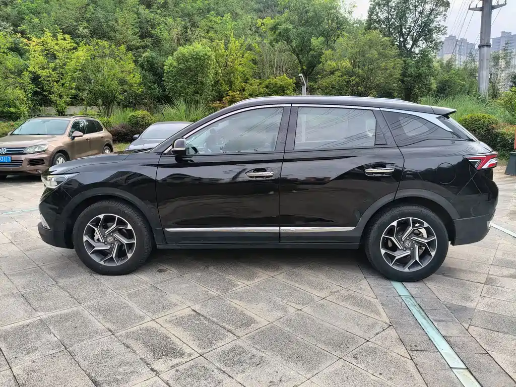Dongfeng Fengshen AX7 2019 — фото 13
