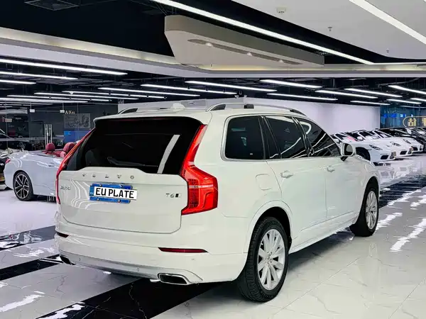 Volvo XC90 2018