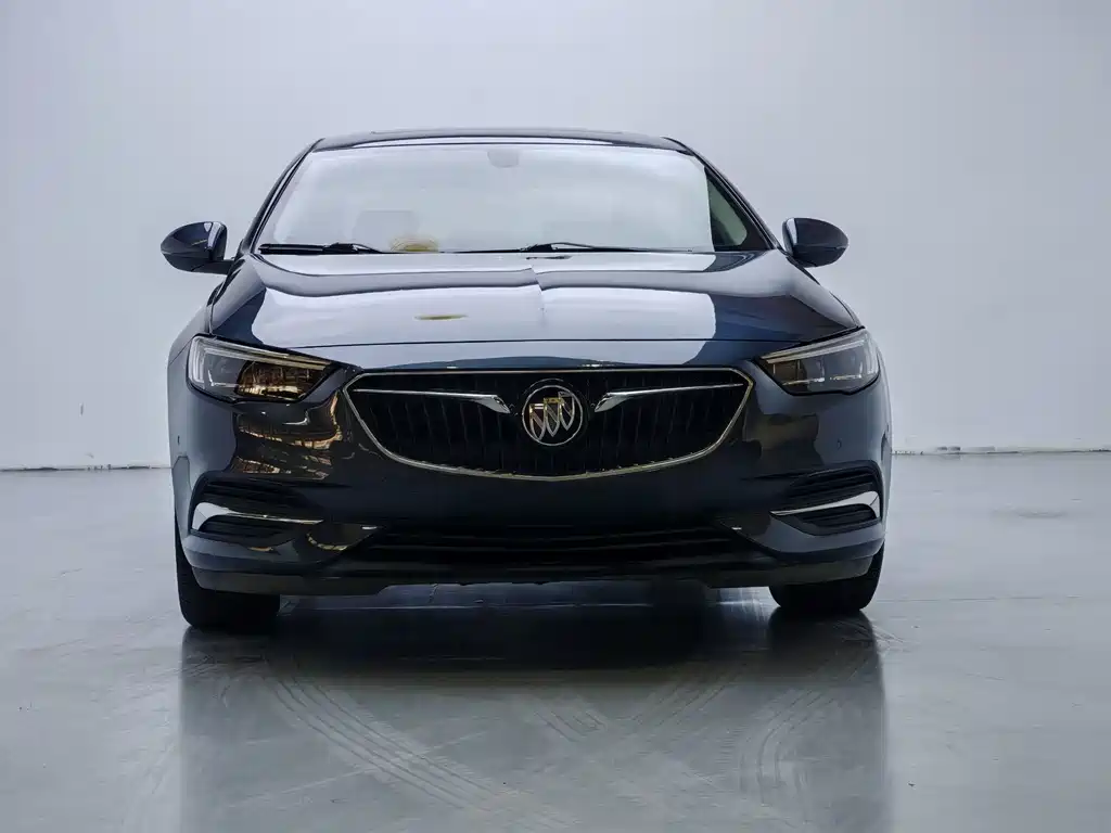 Buick Regal 2020 — фото 2
