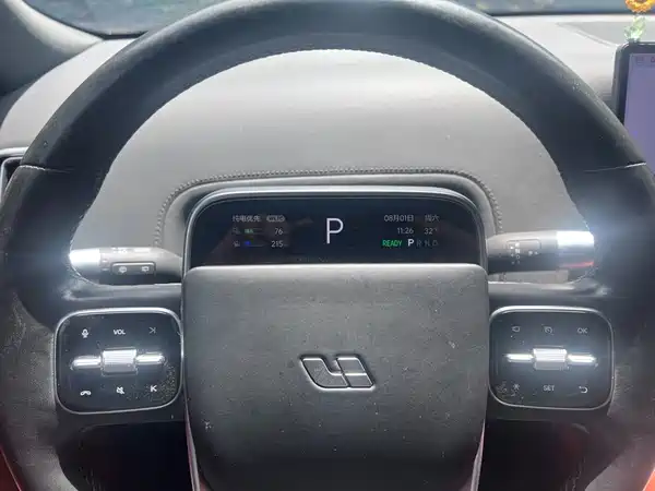 Li Auto L8 2024