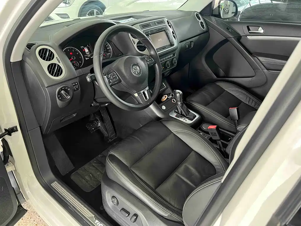 Volkswagen Tiguan 2016 — фото 10