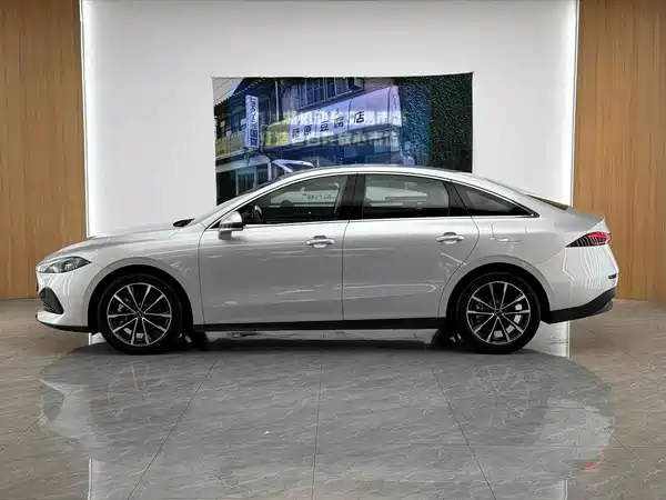 Roewe D7 2025