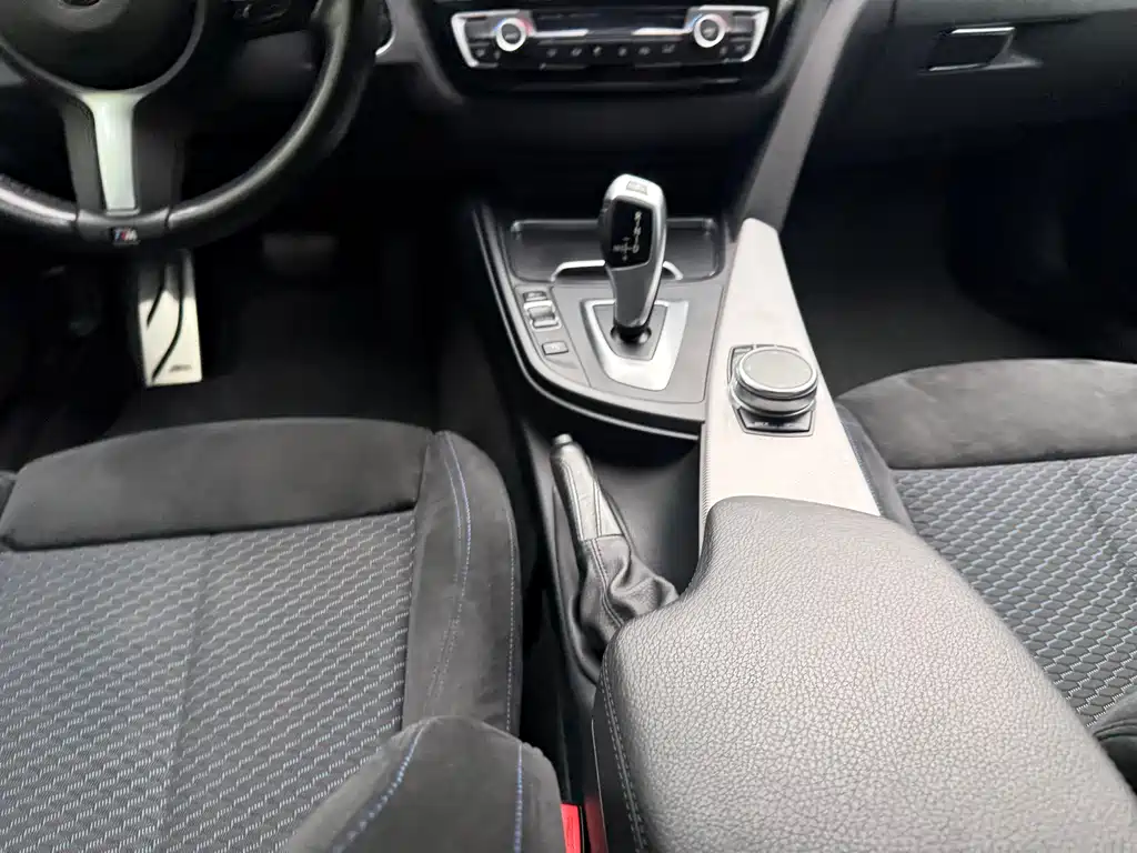 BMW 4 Series 2019 — фото 13