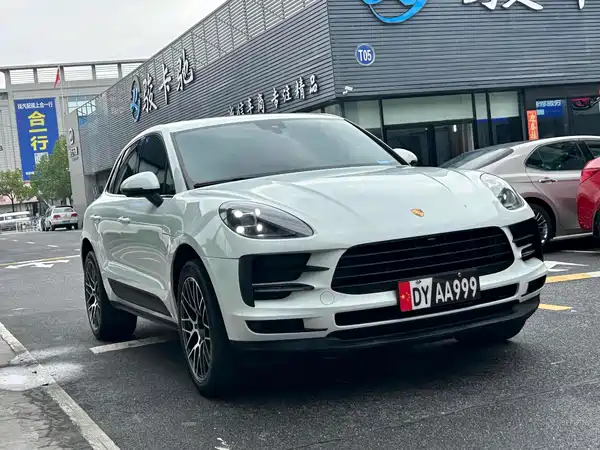 Porsche Macan 2019