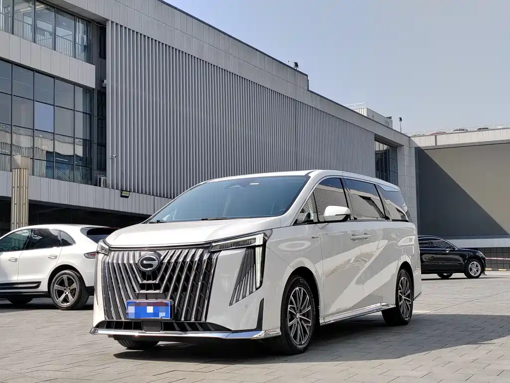 GAC Motor Trumpchi M8 2023 — фото 1