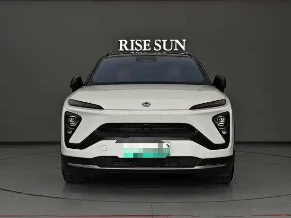 NIO ES6 2020