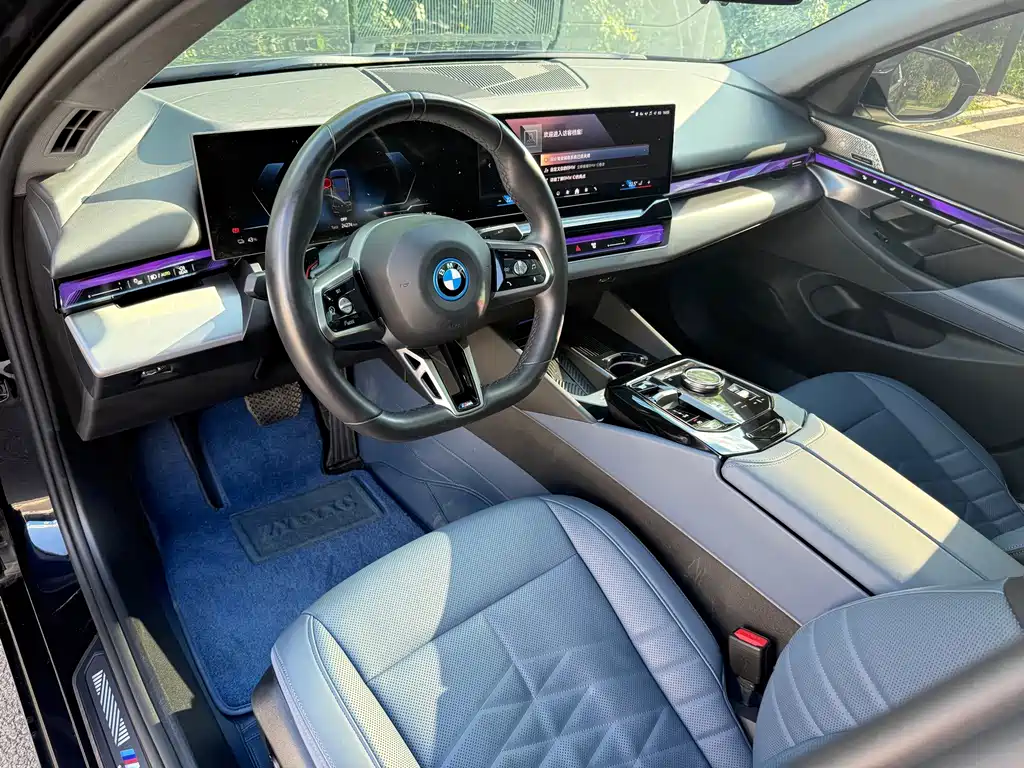 BMW i5 2024 — фото 8