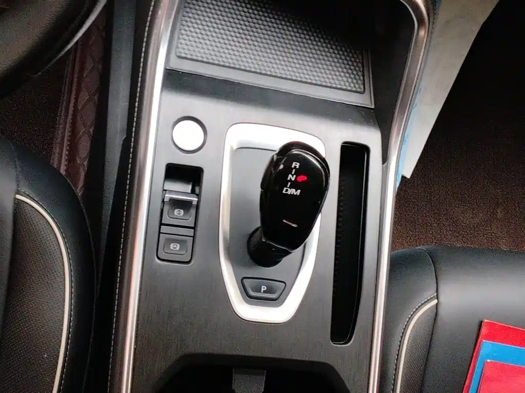 Haval H6 2023 — фото 11