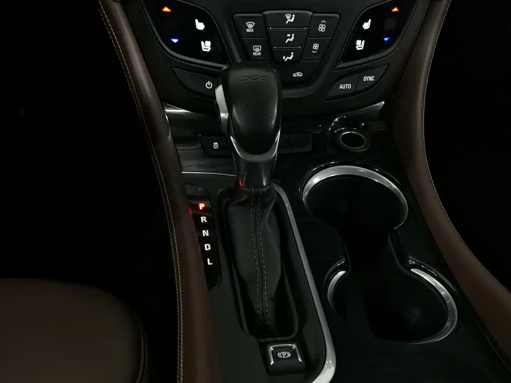 Buick Envision Plus 2021 — фото 13
