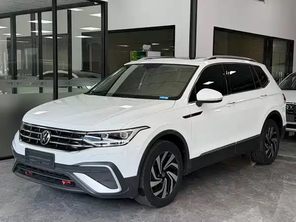 Volkswagen Tiguan L 2022