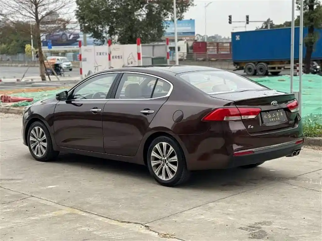 Kia K4 2015