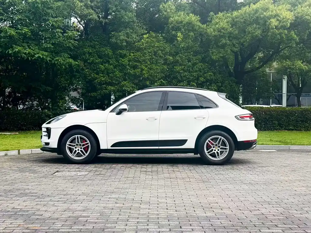 Porsche Macan 2021 — фото 3