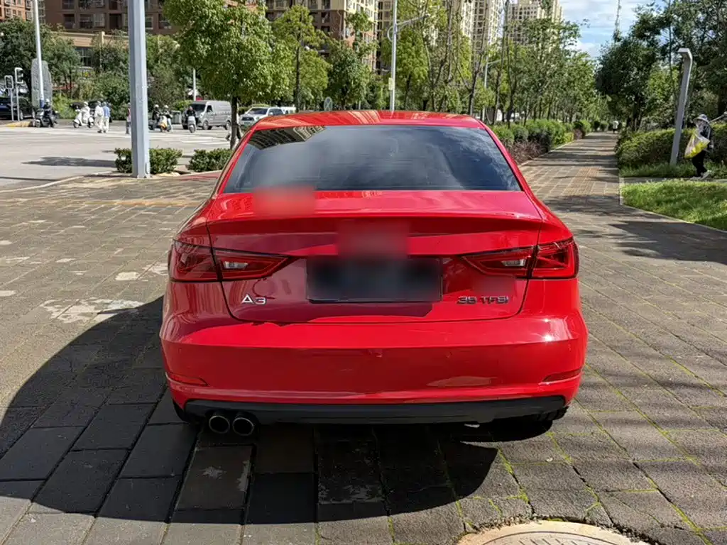 Audi A3 2015 — фото 9
