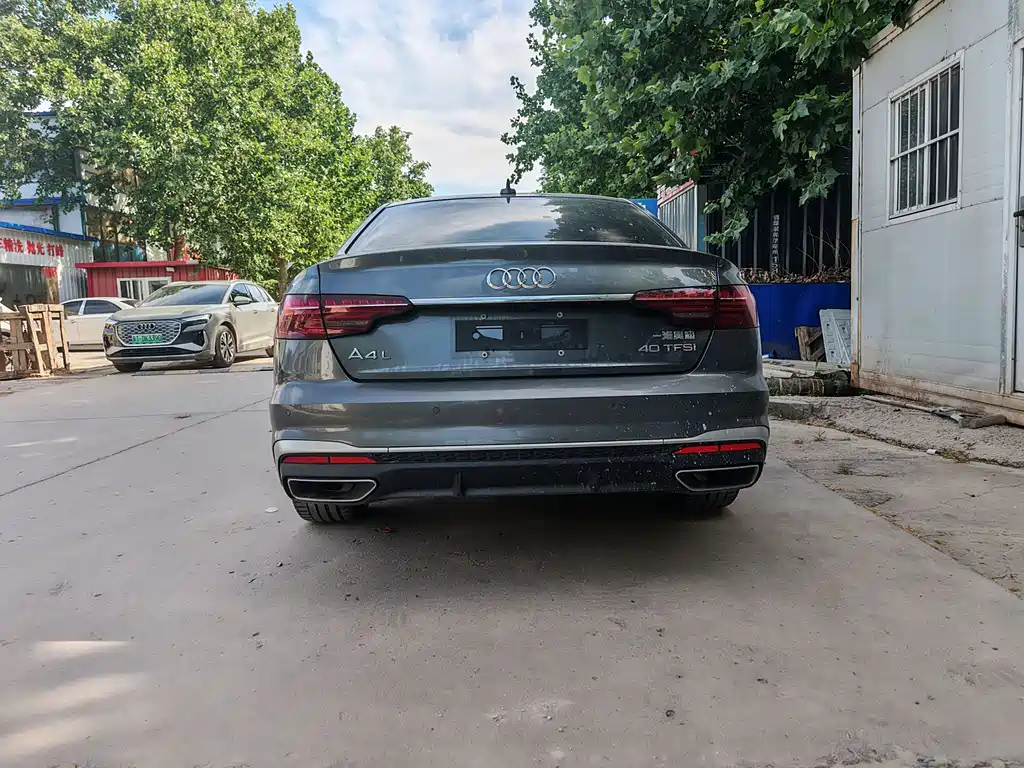 Audi A4L 2023