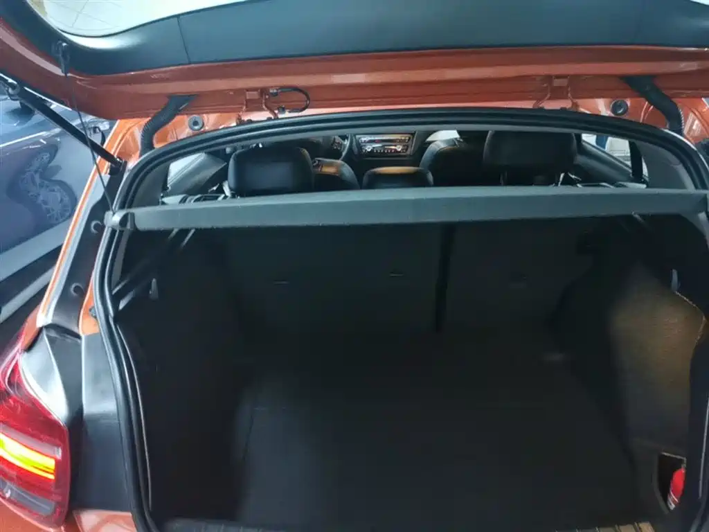 BMW 1 Series 2015 — фото 19