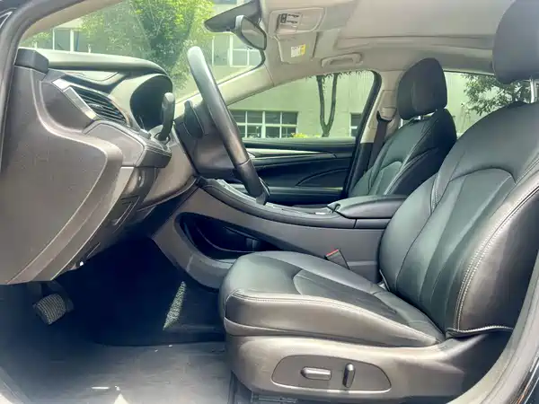 Buick LaCrosse 2022