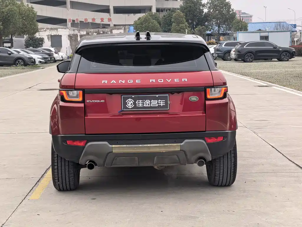Land Rover Range Rover Evoque 2018 — фото 12