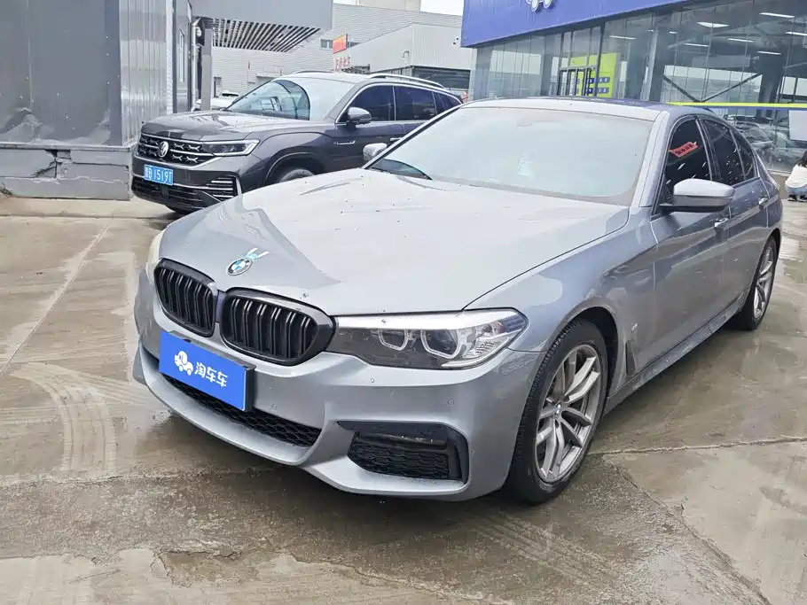BMW 5 Series 2019