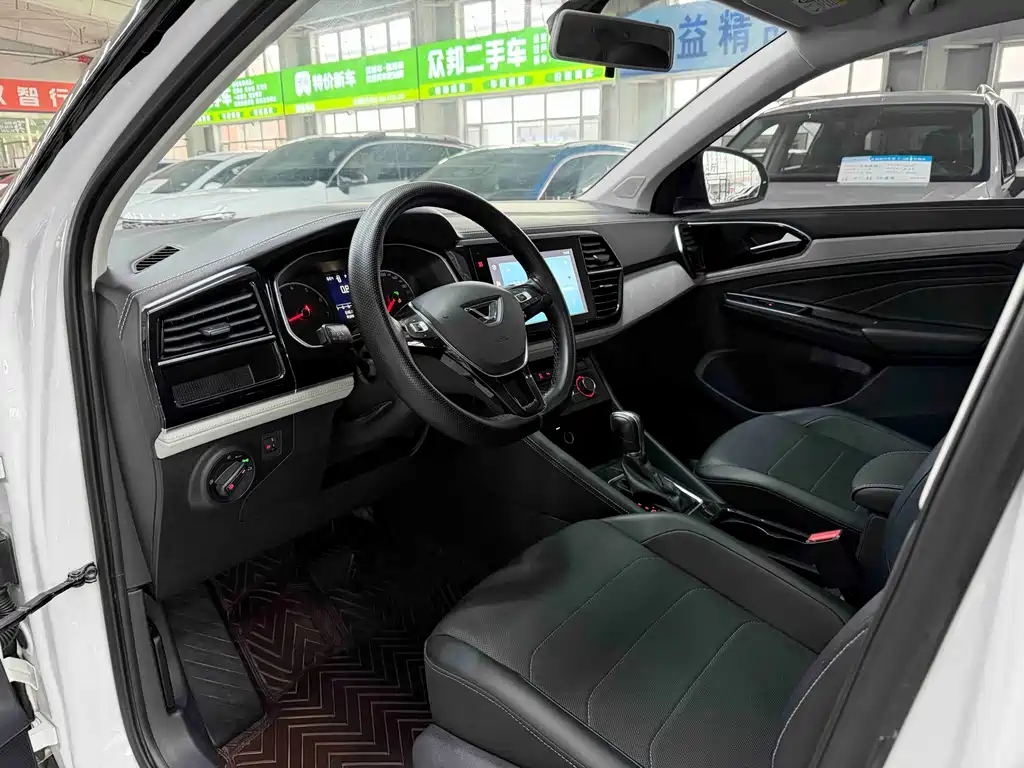 Jetta VS5 2022