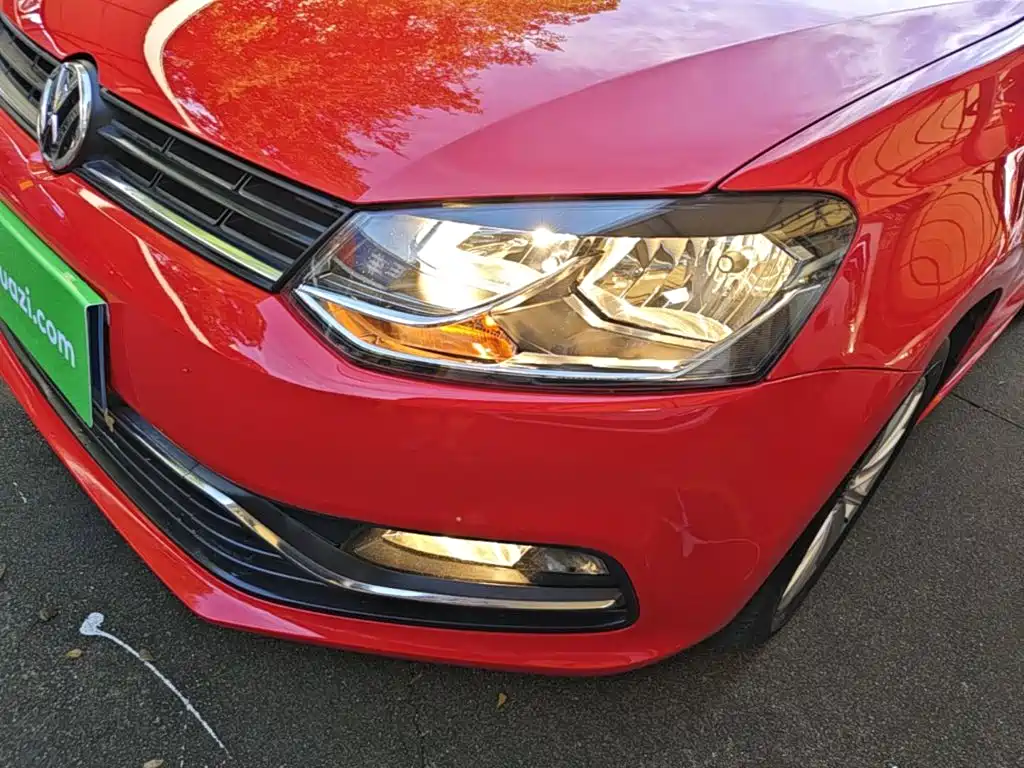 Volkswagen Polo 2015 — фото 18
