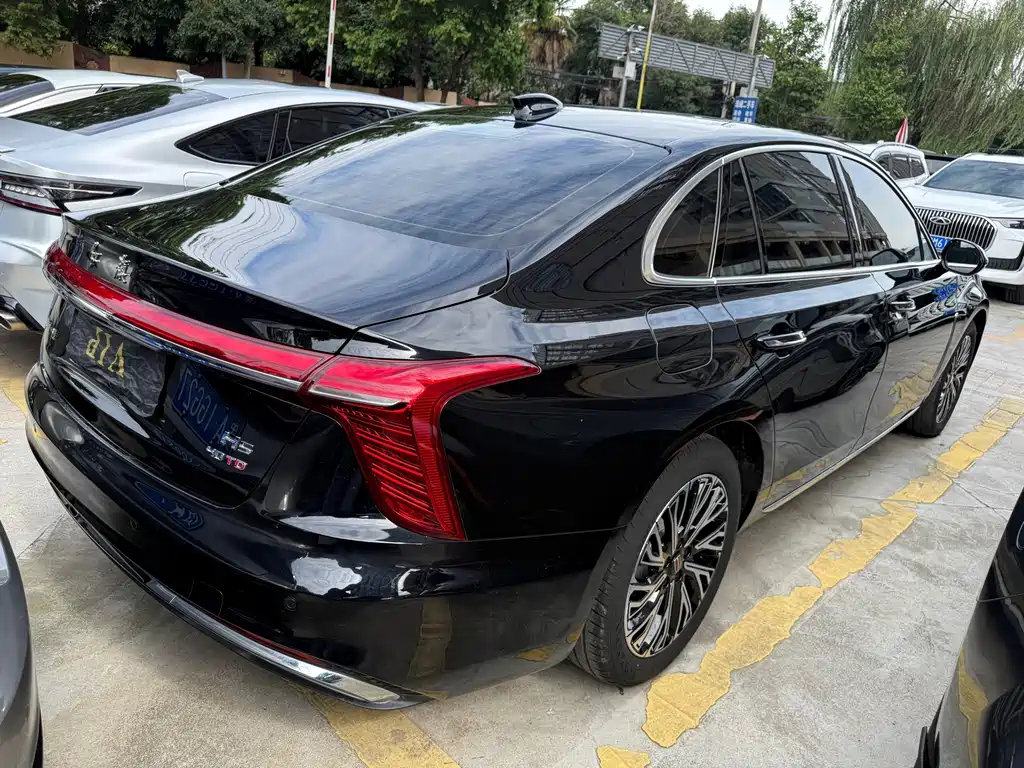 Hongqi H5 2023 — фото 15