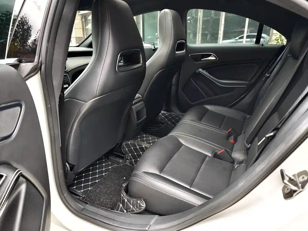 Mercedes-Benz CLA 2018 — фото 10