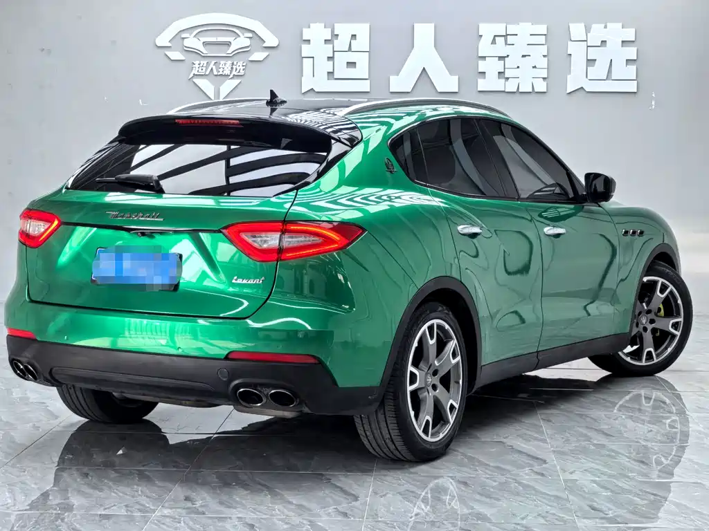 Maserati Levante 2016 — фото 15