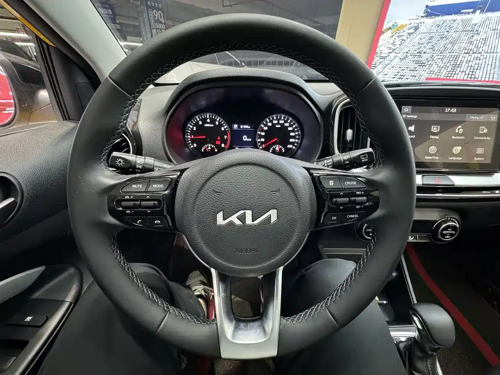 Kia KX1 2023 — фото 9