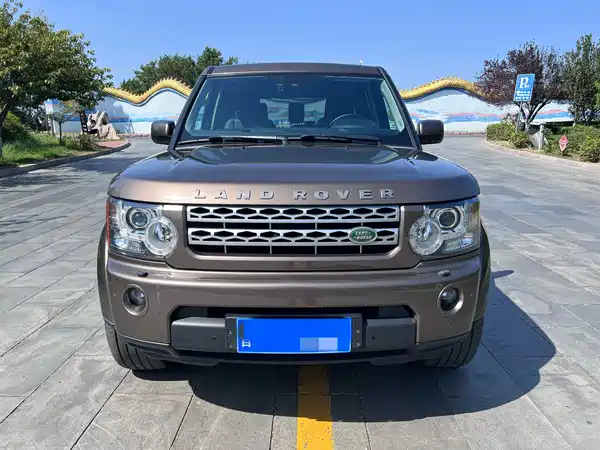 Land Rover Discovery 2010