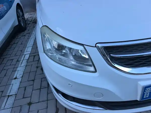 Chery E3 2015