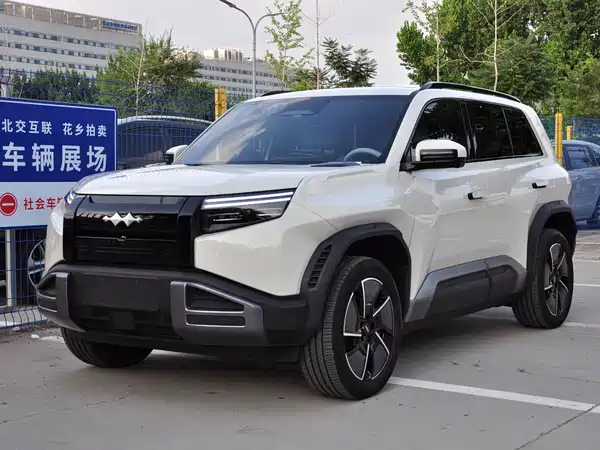 Fangchengbao Titanium 3 2025
