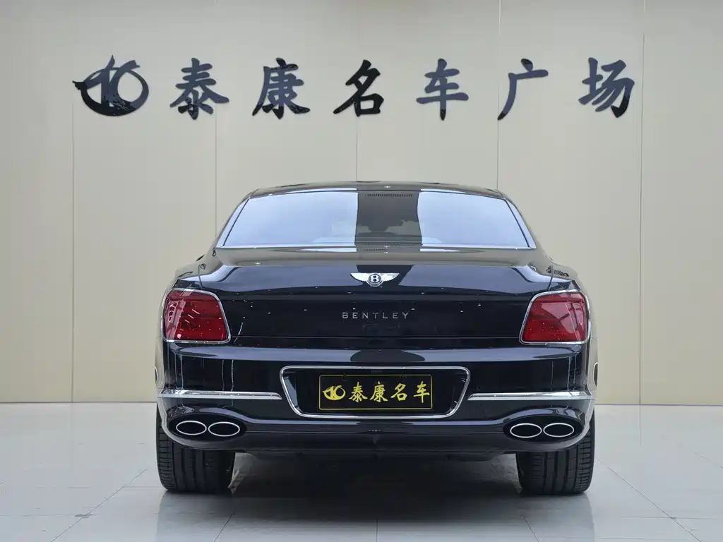 Bentley Flying Spur PHEV 2023 — фото 3