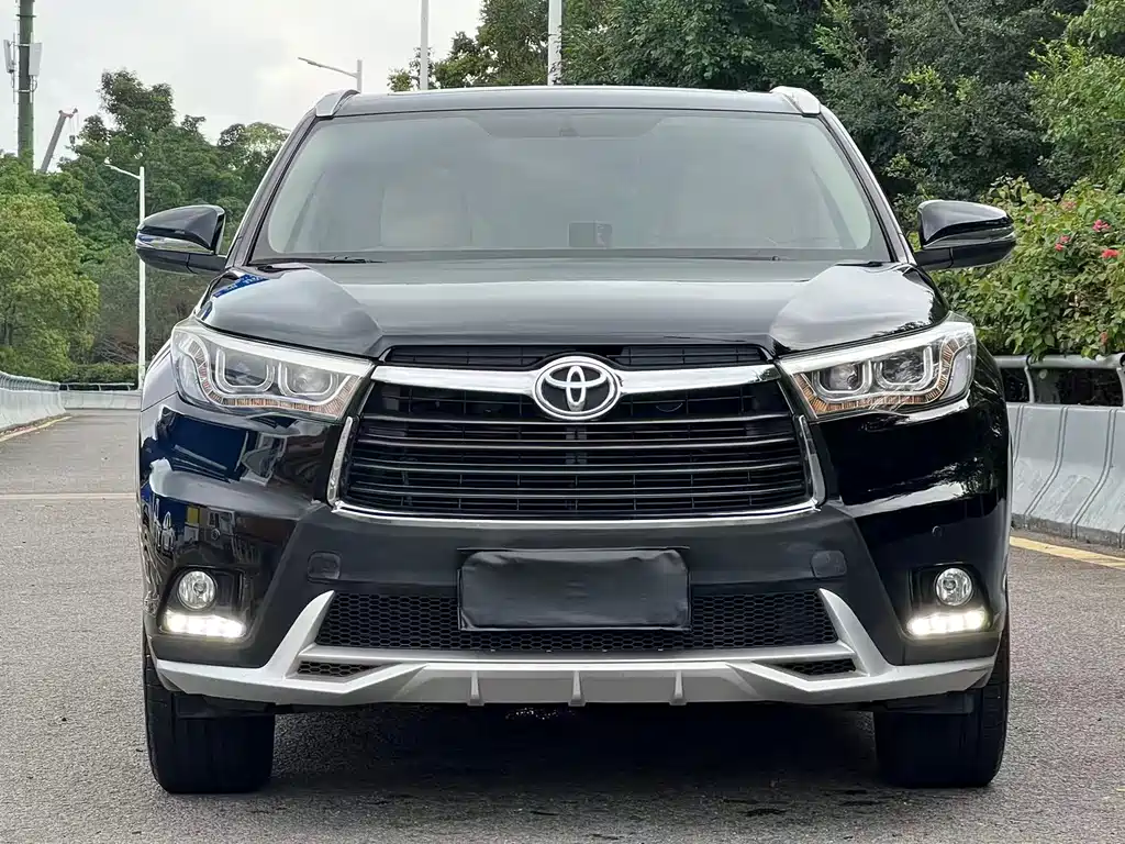 Toyota Highlander 2016 — фото 2