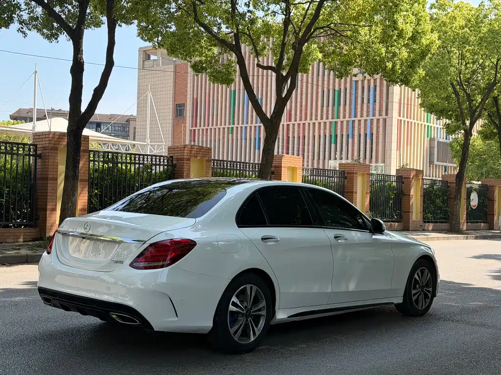 Mercedes-Benz C-Class 2016 — фото 4