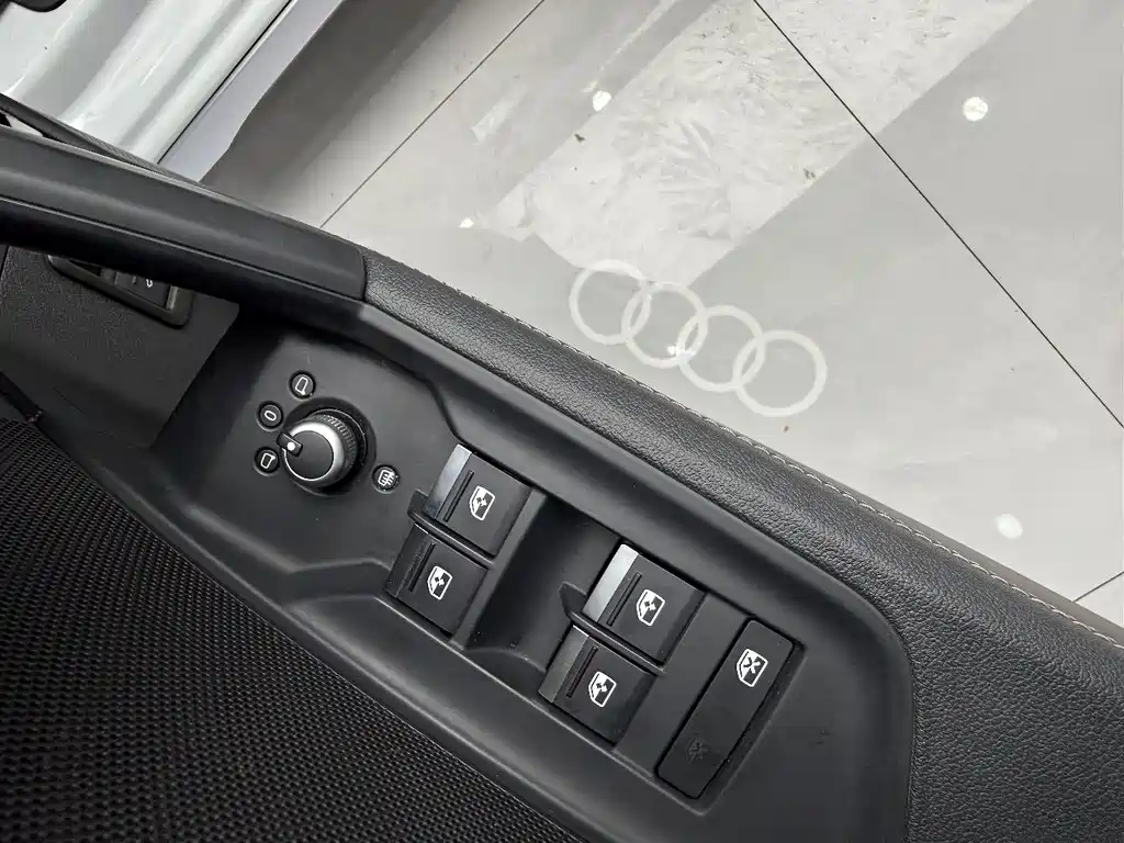 Audi A3 2022 — фото 8
