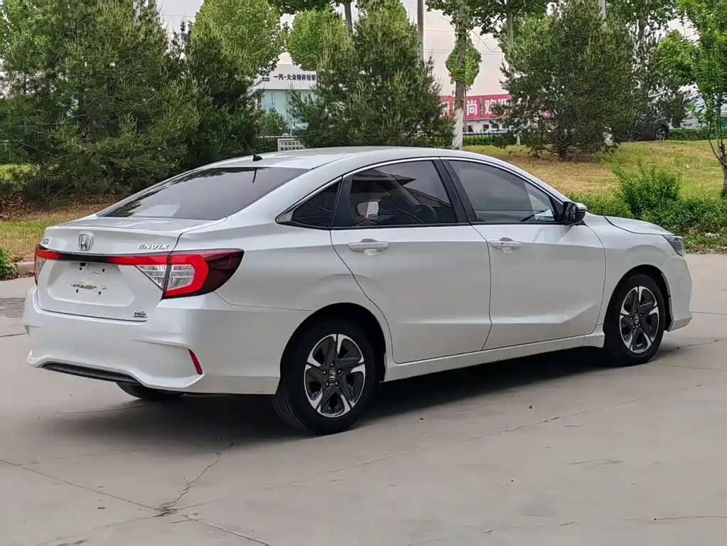 Honda Envix 2022 — фото 6