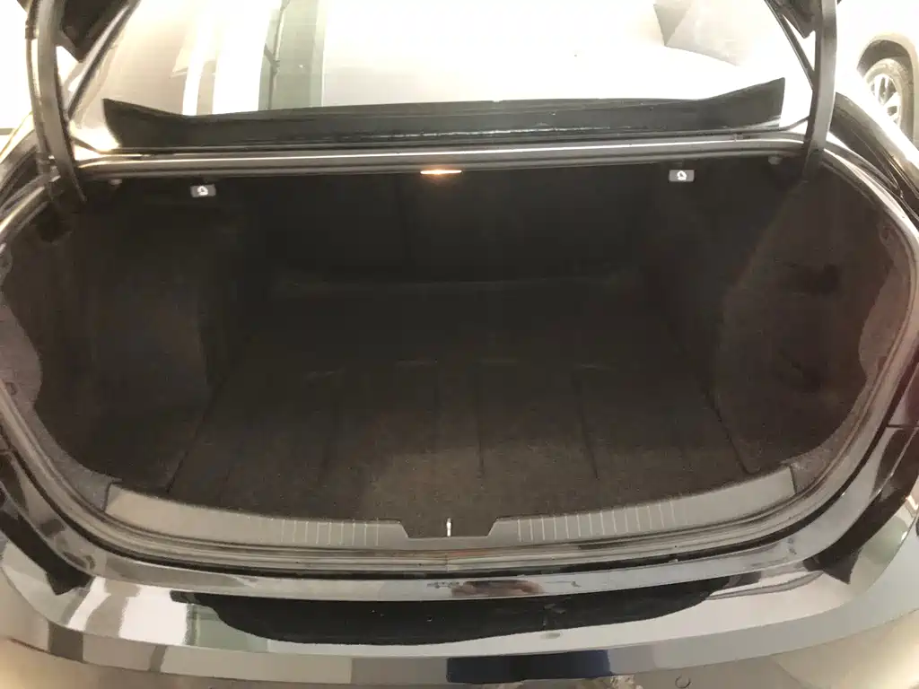 Chevrolet Malibu XL 2023 — фото 12