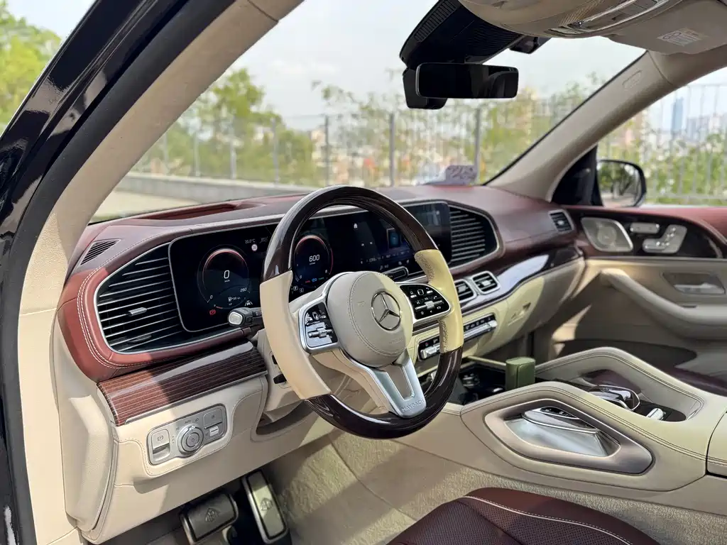 Mercedes-Benz GLS 2021 — фото 9