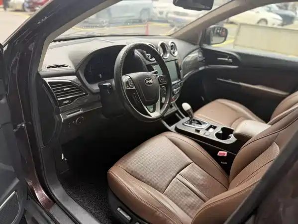 BYD S7 2016
