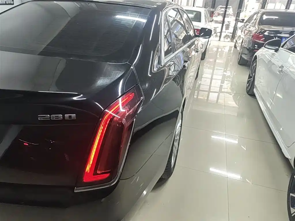 Cadillac CT6 2017 — фото 8